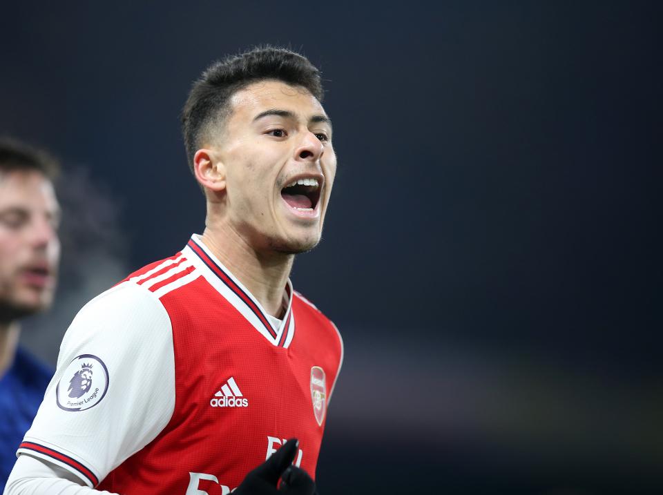 Tiền đạo Arsenal vượt qua Greenwood về ghi bàn tuổi teen