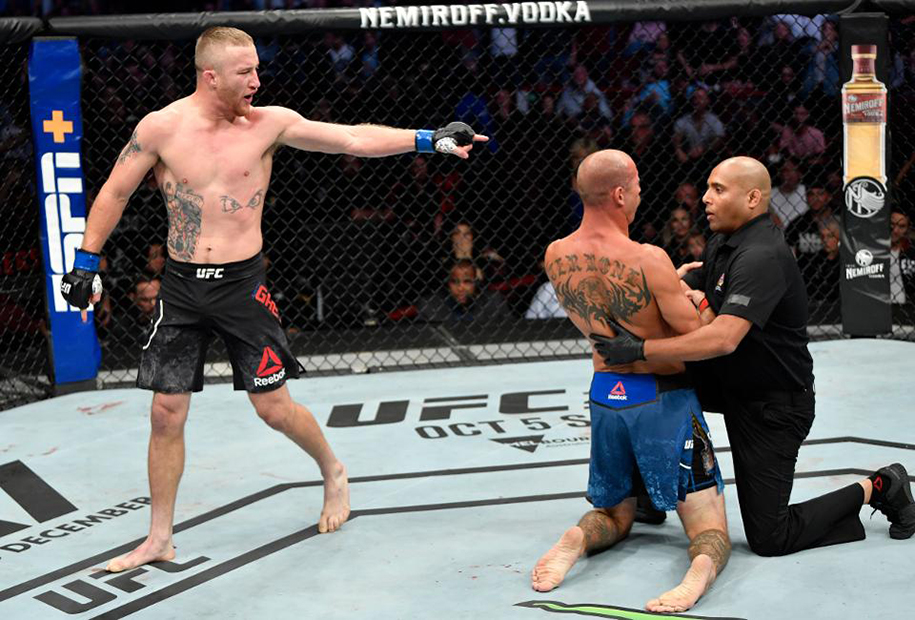 HLV của Conor McGregor muốn học trò đấu với Justin Gaethje ở... Welterweight