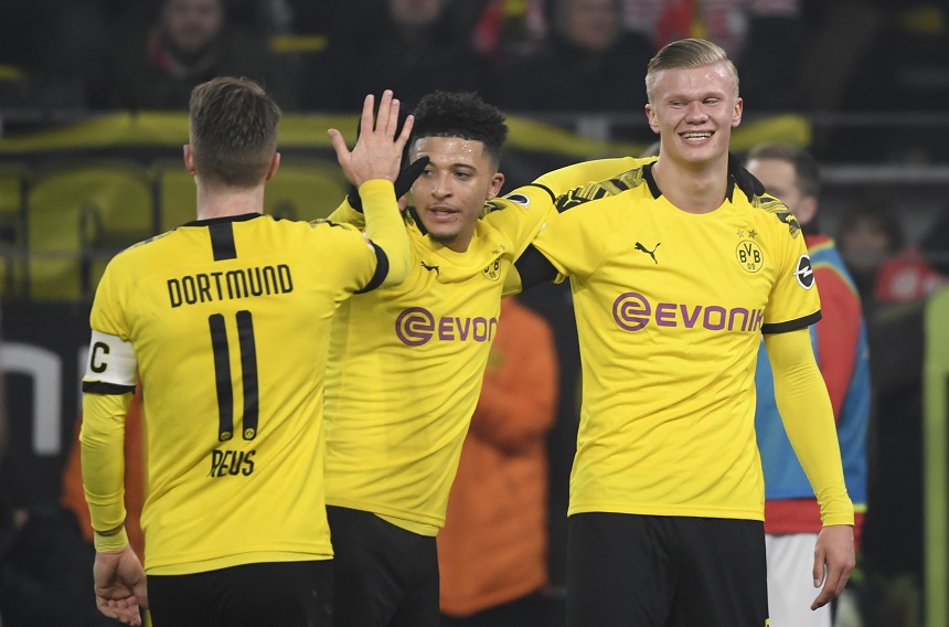 Haaland đi vào lịch sử với thành tích độc nhất vô nhị cho Dortmund Haaland đi vào lịch sử với thành tích độc nhất vô nhị cho Dortmund
