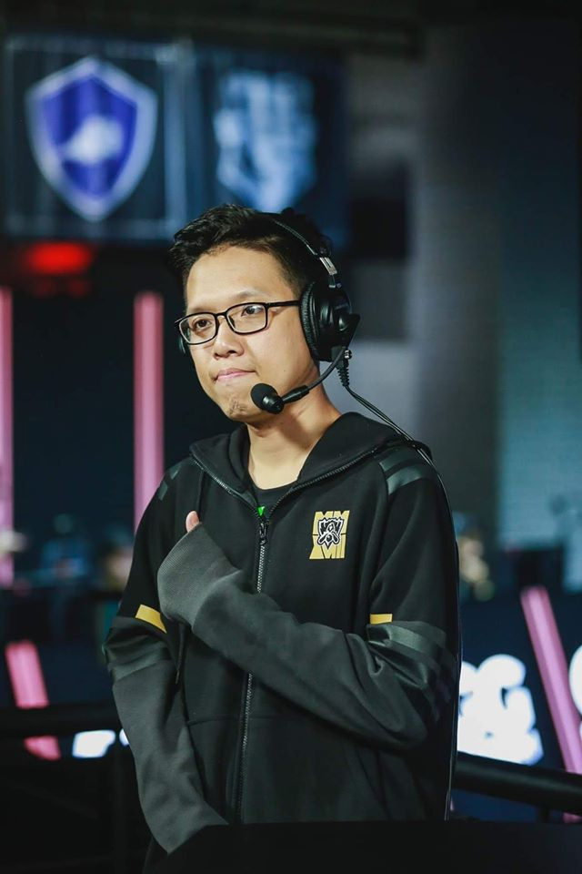 VETV chia tay 2 HLV Minh Tân và Hữu Trung