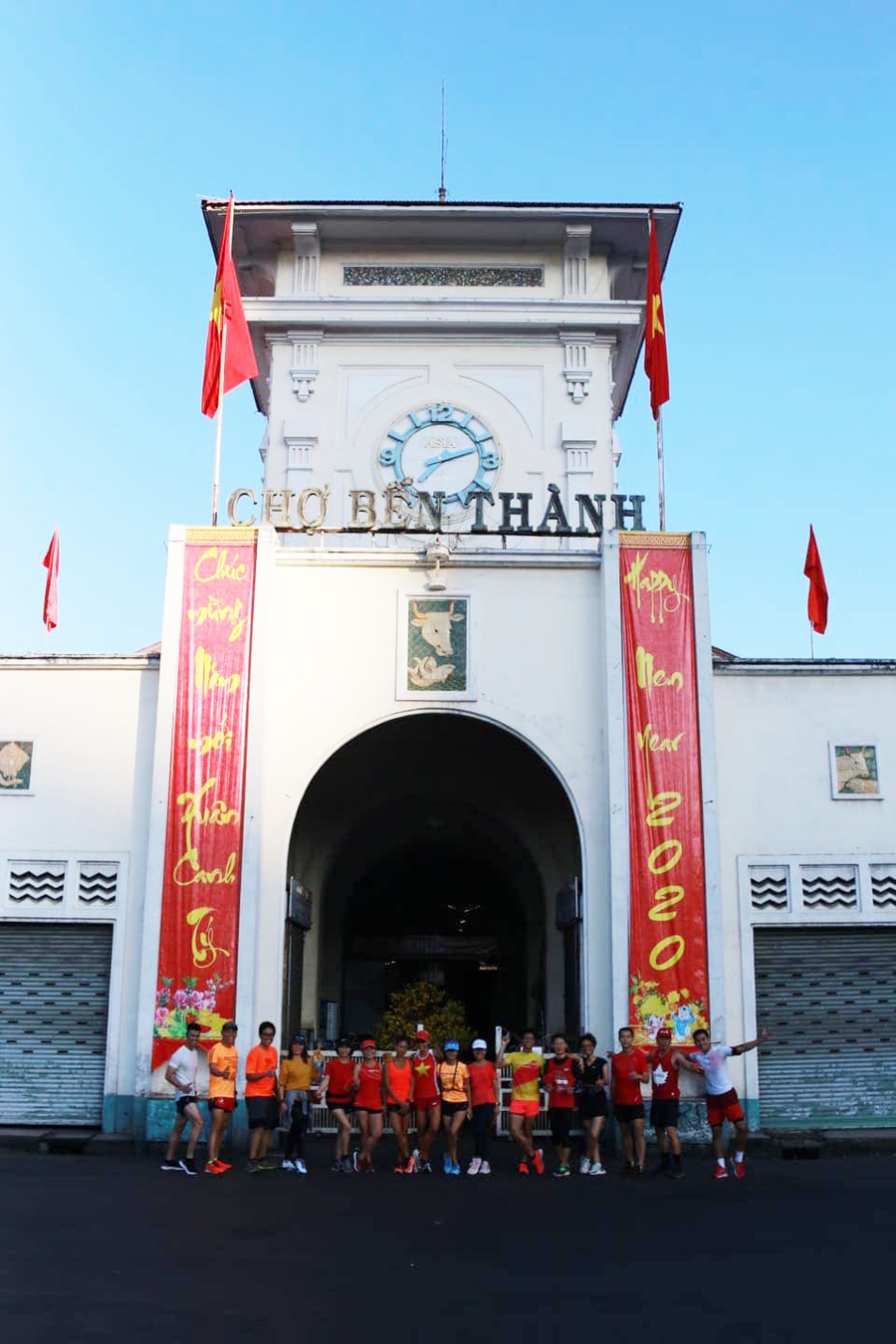 Tết Canh Tý 2020 ấm áp, ý nghĩa của các chân chạy phong trào phương Nam