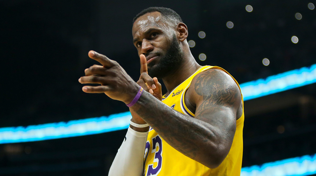 Kết quả NBA ngày 26/1: LeBron James tiếp tục thiết lập kỉ lục