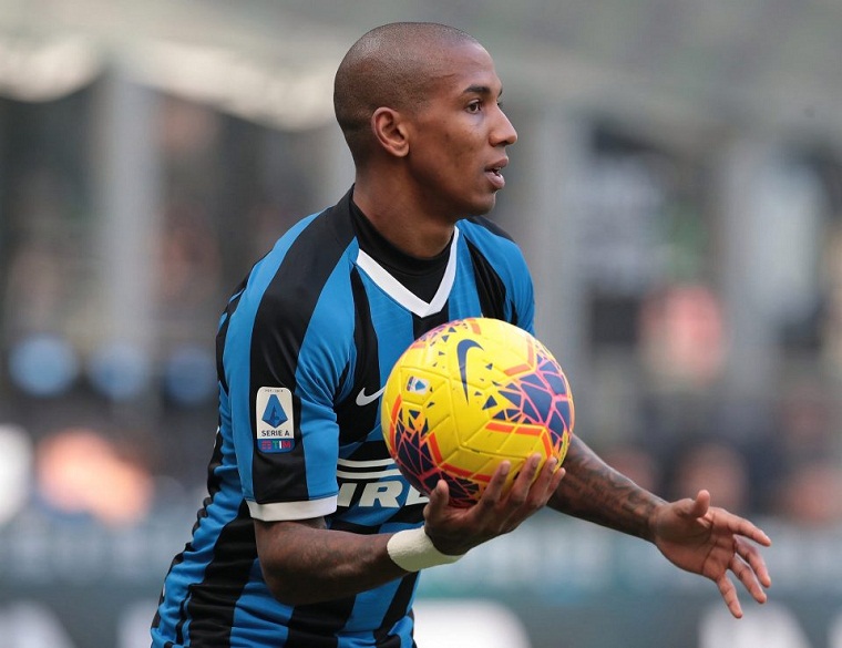 Sao Ngoại hạng Anh đến Inter Milan kiểm tra y tế với giá rẻ bất ngờ Sao Ngoại hạng Anh đến Inter Milan kiểm tra y tế với giá rẻ bất ngờ