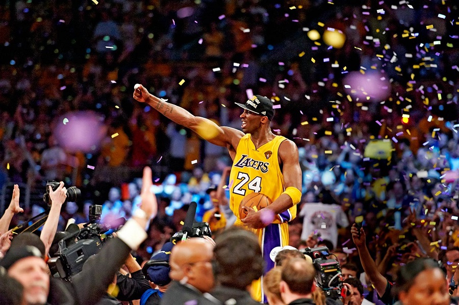 Kobe Bryant: Bức tường vĩnh cửu tại LA Lakers Kobe Bryant: Bức tường vĩnh cửu tại LA Lakers