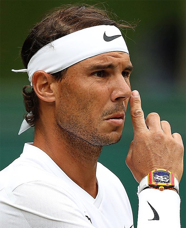 Rafael Nadal mê tín như thế nào? Rafael Nadal mê tín như thế nào?