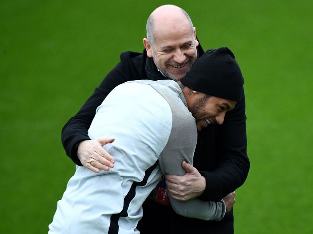 MU chuẩn bị có đạo diễn giúp PSG mua Neymar và Mbappe MU chuẩn bị có đạo diễn giúp PSG mua Neymar và Mbappe