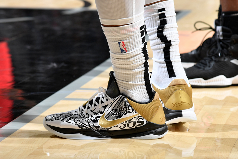 Kobe Bryant đã thay đổi cách nhìn nhận về giày bóng rổ như thế nào?