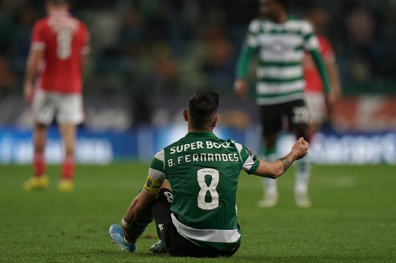 Bruno Fernandes sẽ mặc áo số mấy khi gia nhập MU?