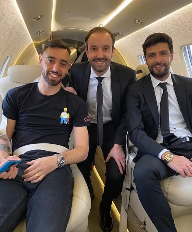 MU hoàn tất “bom tấn” Bruno Fernandes với khoản tiền thưởng khổng lồ MU hoàn tất “bom tấn” Bruno Fernandes với khoản tiền thưởng khổng lồ
