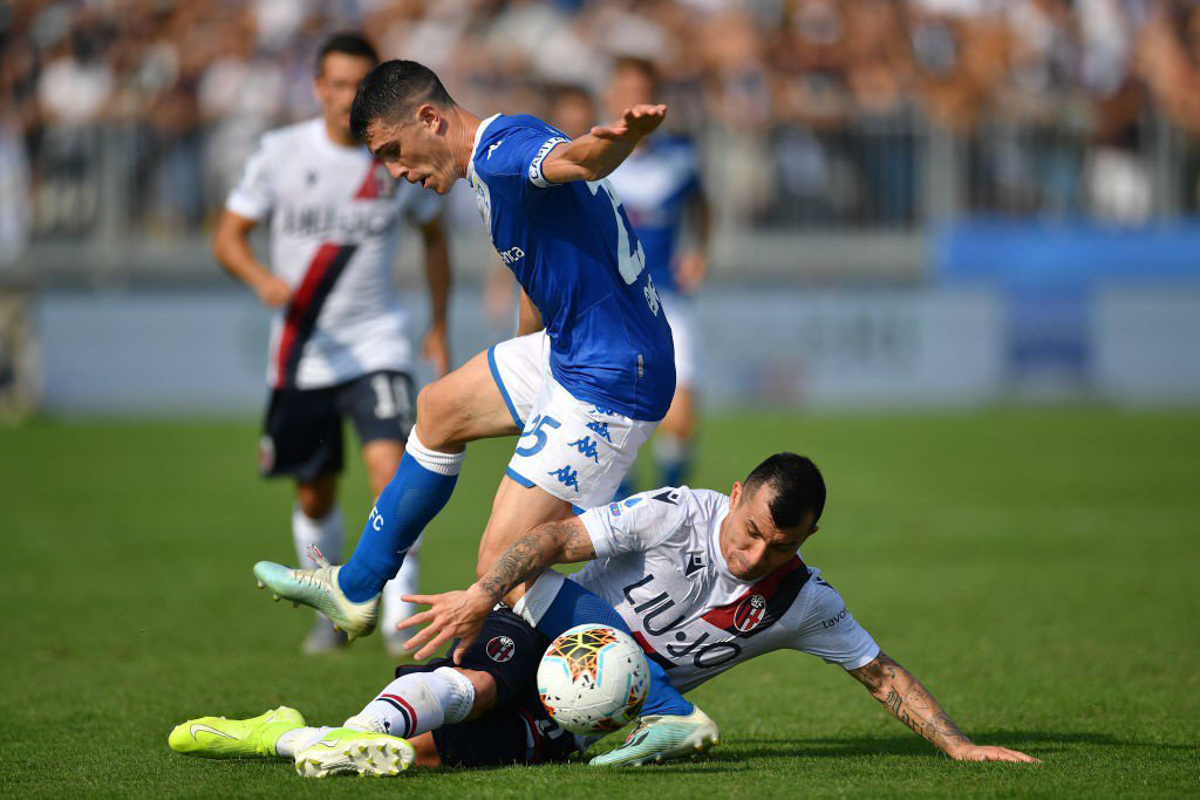 Soi kèo Bologna vs Brescia, 21h00 ngày 01/02 (Serie A 2019/2020)