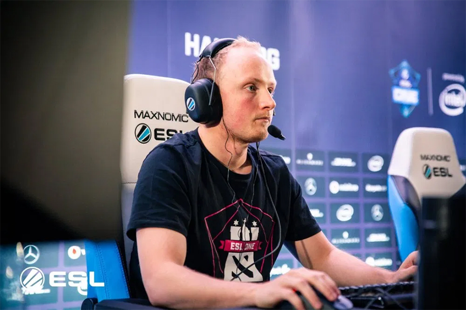 Cloud9 công bố đội hình Dota 2 mới, chuẩn bị đối đầu EternaLEnVy