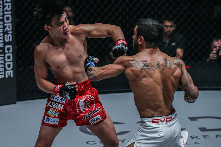 ONE Championship: Fire & Fury - Joshua Pacio bảo vệ đai đầy thuyết phục