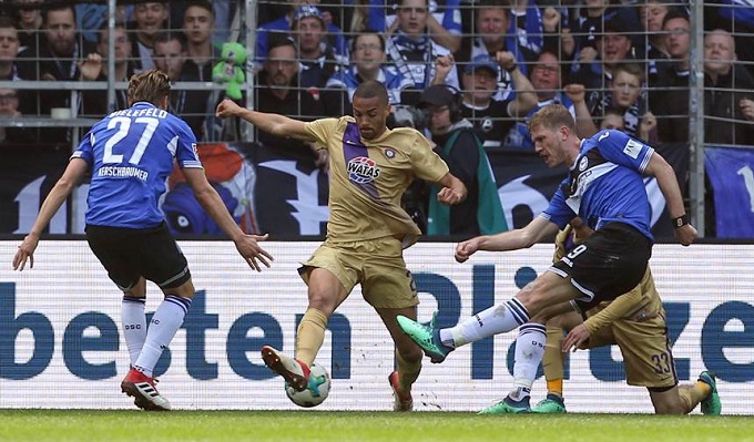 Soi kèo FC Erzgebirge Aue vs Arminia Bielefeld 00h30, 01/02 (Hạng 2 Đức 2019/20)