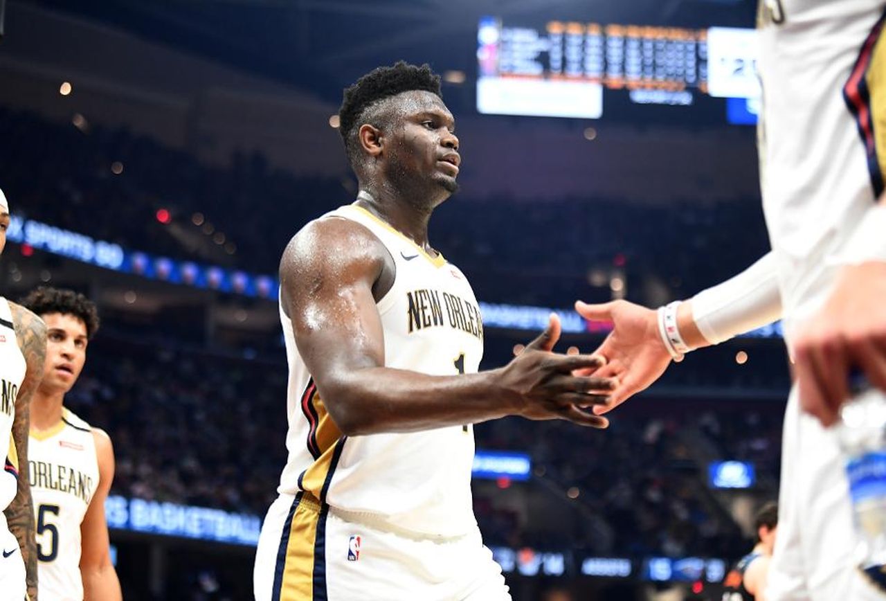 Chỉ thi đấu 4 trận, Zion Williamson vẫn lọt vào đội hình Rising Star
