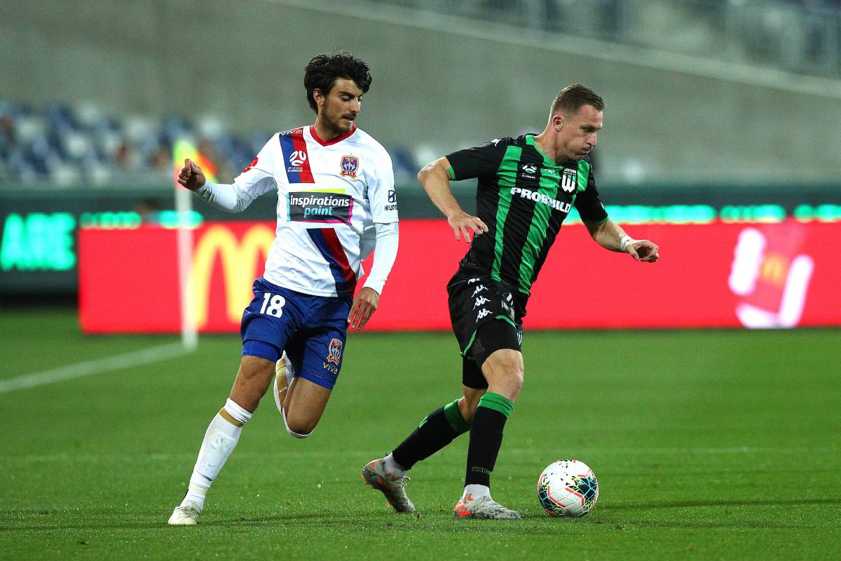 Trực tiếp Newcastle Jets vs Western United: Chìm trong bóng tối