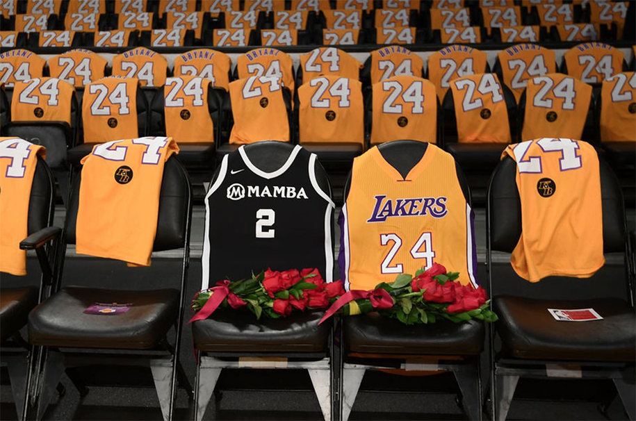 Những nốt trầm quặn lòng trong ngày tưởng nhớ Kobe Bryant đầy cảm xúc