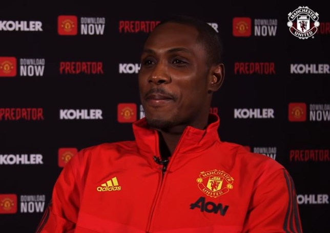 Tin bóng đá 5/2: Ighalo đồng ý chịu thiệt để gia nhập MU