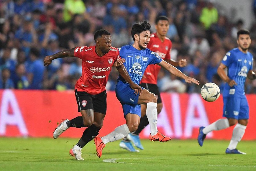 Thai League áp dụng công nghệ VAR cho mùa giải 2020, không hoãn vì virus Corona
