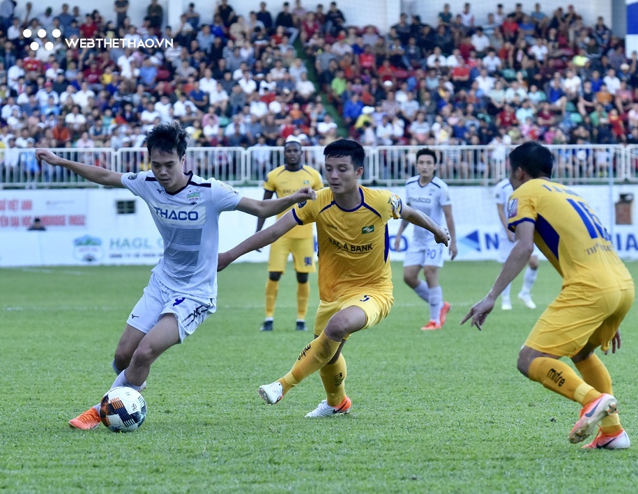 Giữa tâm bão virus Corona, BTC chốt lịch thi đấu V.League 2020