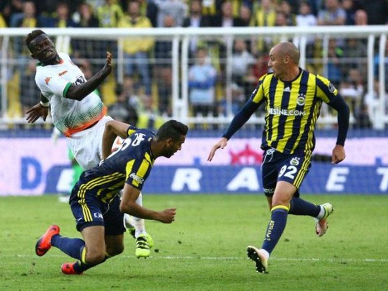 Soi kèo Fenerbahce vs Alanyaspor 00h00, 09/02 (VĐQG Thổ Nhĩ Kỳ 2019/20)