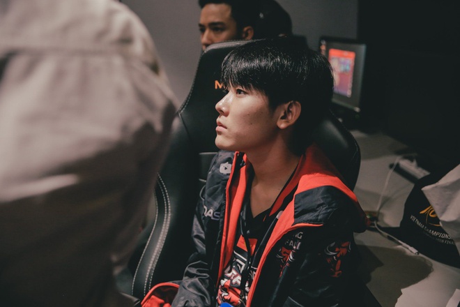 Pun: Em nghĩ team em có thể win được FL