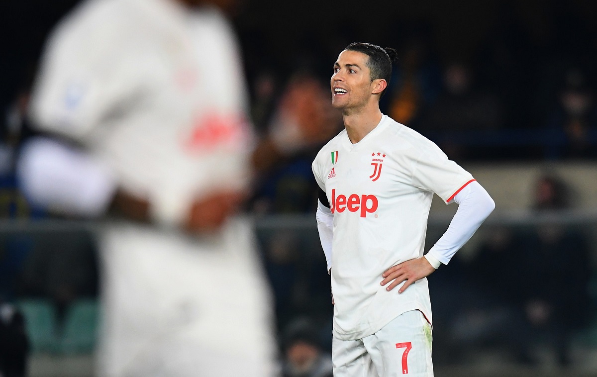 Tin bóng đá 10/2: Ronaldo tức giận vì thất bại của Juventus