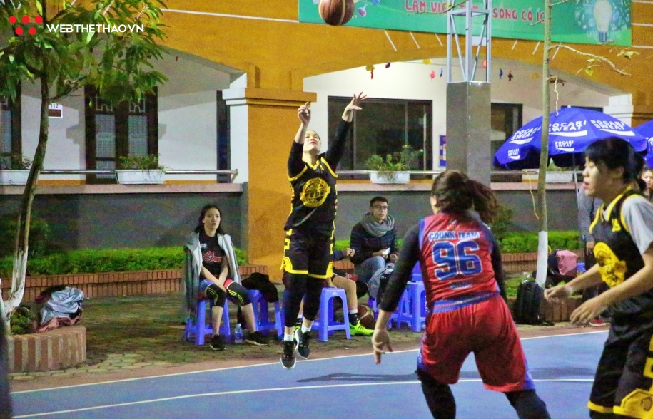 Fudo F17 chiếm ngôi đầu bảng tử thần Hanoi Sisters Cup 2020