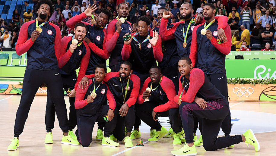 LeBron James dẫn đầu danh sách tập trung đội tuyển Mỹ chuẩn bị cho Olympic 2020 LeBron James dẫn đầu danh sách tập trung đội tuyển Mỹ chuẩn bị cho Olympic 2020