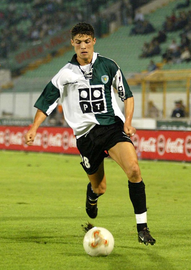 Ronaldo suýt chuyển đến Malaga với giá bèo trước khi tới MU Ronaldo suýt chuyển đến Malaga với giá bèo trước khi tới MU