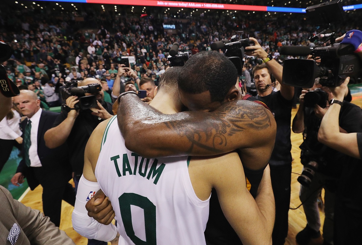 Jayson Tatum vẫn chưa hết bất ngờ khi biết mình "thuộc về" LeBron James tại All-Star
