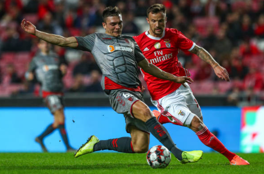 Soi kèo Benfica vs Sporting Braga 01h00, ngày 16/02 (VĐQG Bồ Đào Nha)