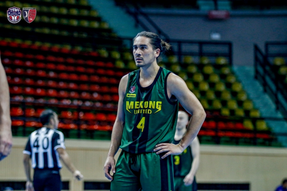 Corey Cilia vắng mặt, Mekong United thua thảm trước Dunkin Raptors