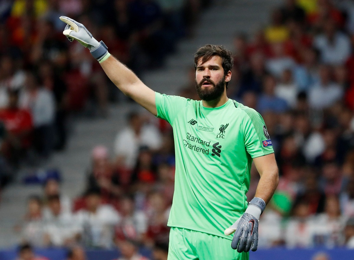 Alisson tạo thành tích phi thường với Liverpool ở Ngoại hạng Anh