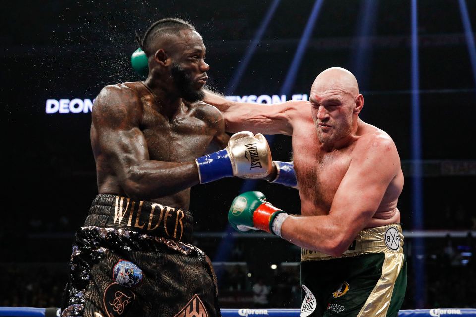 Tyson Fury chia sẻ sai lầm trong trận đấu đầu tiên trước Deontay Wilder