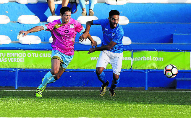 Nhận định Melilla CD vs Real Jaen 23h00, 19/02 (Giải bóng đá khu vực Andalucia)