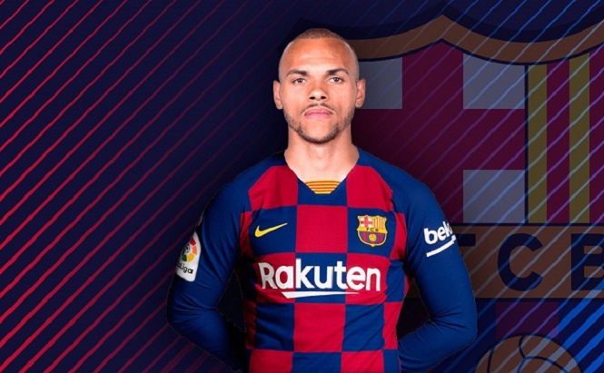 Barca trả 360 triệu đồng cho mỗi phút của tiền đạo “chữa cháy”