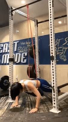 “Hot girl fitness” mê hàng hiệu chia sẻ bí quyết giảm cân giữ dáng thần tốc sau sinh “Hot girl fitness” mê hàng hiệu chia sẻ bí quyết giảm cân giữ dáng thần tốc sau sinh