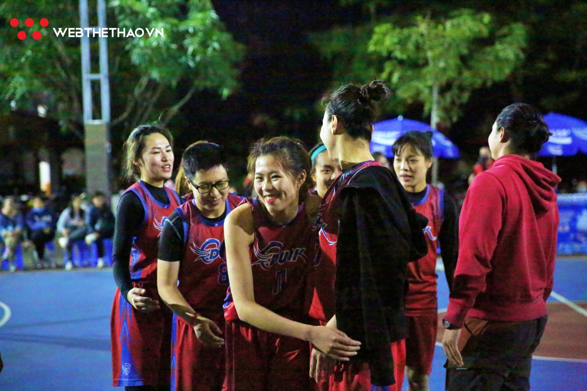 Chicken Dunk Vô địch Hanoi Sisters Cup 2020