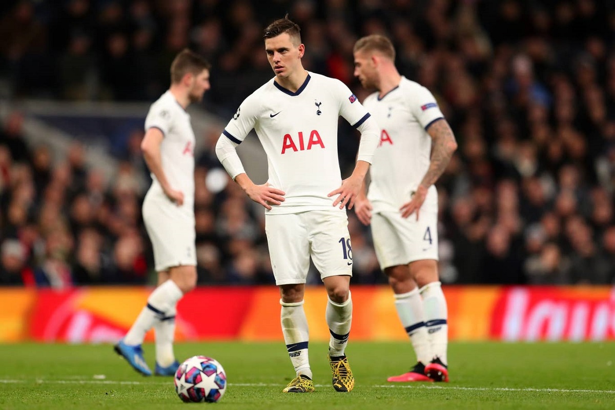 Mourinho than thở Tottenham như khẩu súng không đạn ở Cúp C1