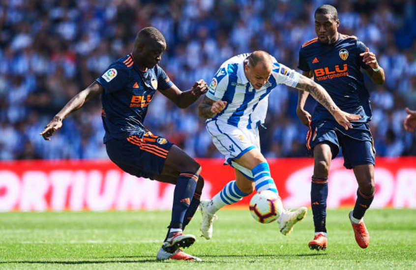 Soi kèo Real Sociedad vs Valencia 00h30, ngày 23/02 (VĐQG Tây Ban Nha)