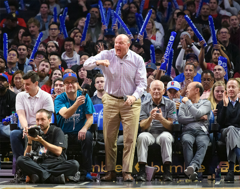 Điểm danh 5 chủ sở hữu đội bóng giàu nhất NBA
