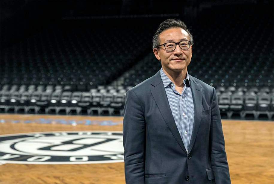 Điểm danh 5 chủ sở hữu đội bóng giàu nhất NBA