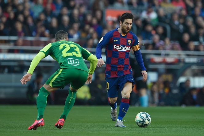 Messi kết thúc cơn khô hạn bằng bàn thắng được ví là kiệt tác Messi kết thúc cơn khô hạn bằng bàn thắng được ví là kiệt tác