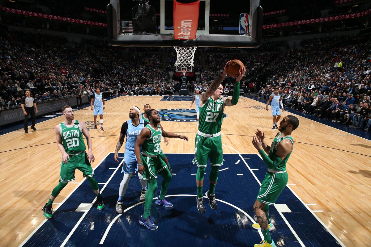 Bảng xếp hạng NBA ngày 22/2: Ông lớn vững vàng