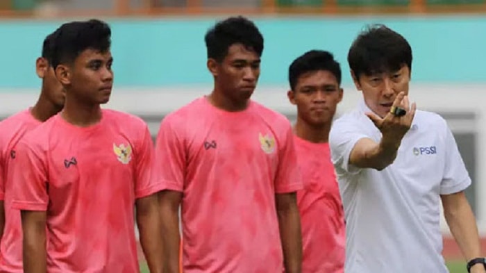 ĐT Indonesia thua tan nát đội trẻ dù có HLV từng dự World Cup