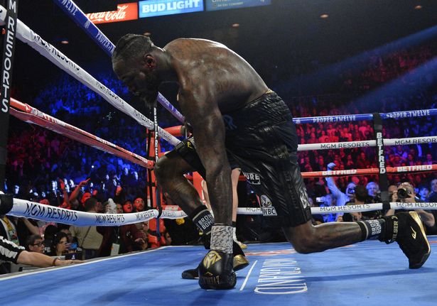 Deontay Wilder nhập viện sau trận đấu với Tyson Fury