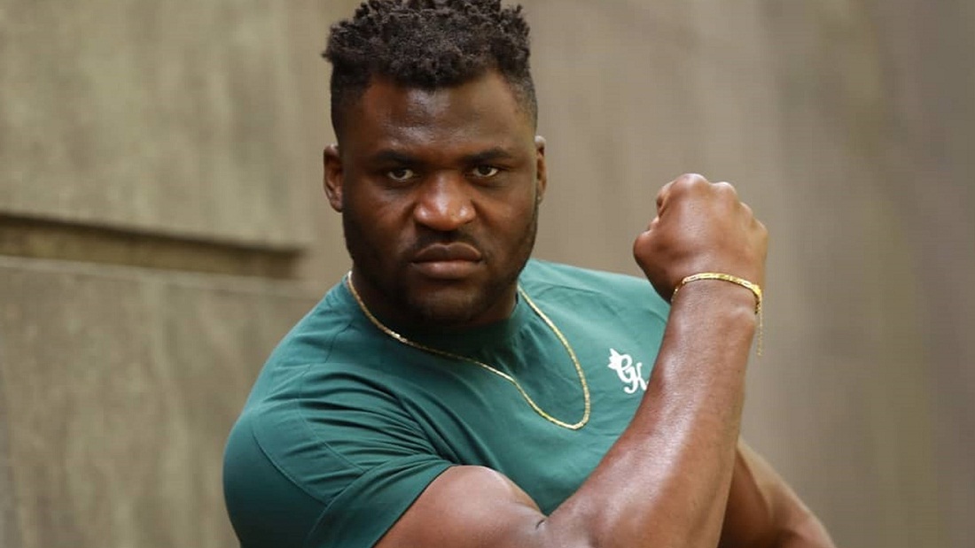 Francis Ngannou thách đấu Tyson Fury, bệnh viện thích điều này