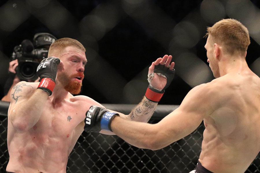 Giới võ sĩ phản đối kết quả trận Dan Hooker vs Paul Felder