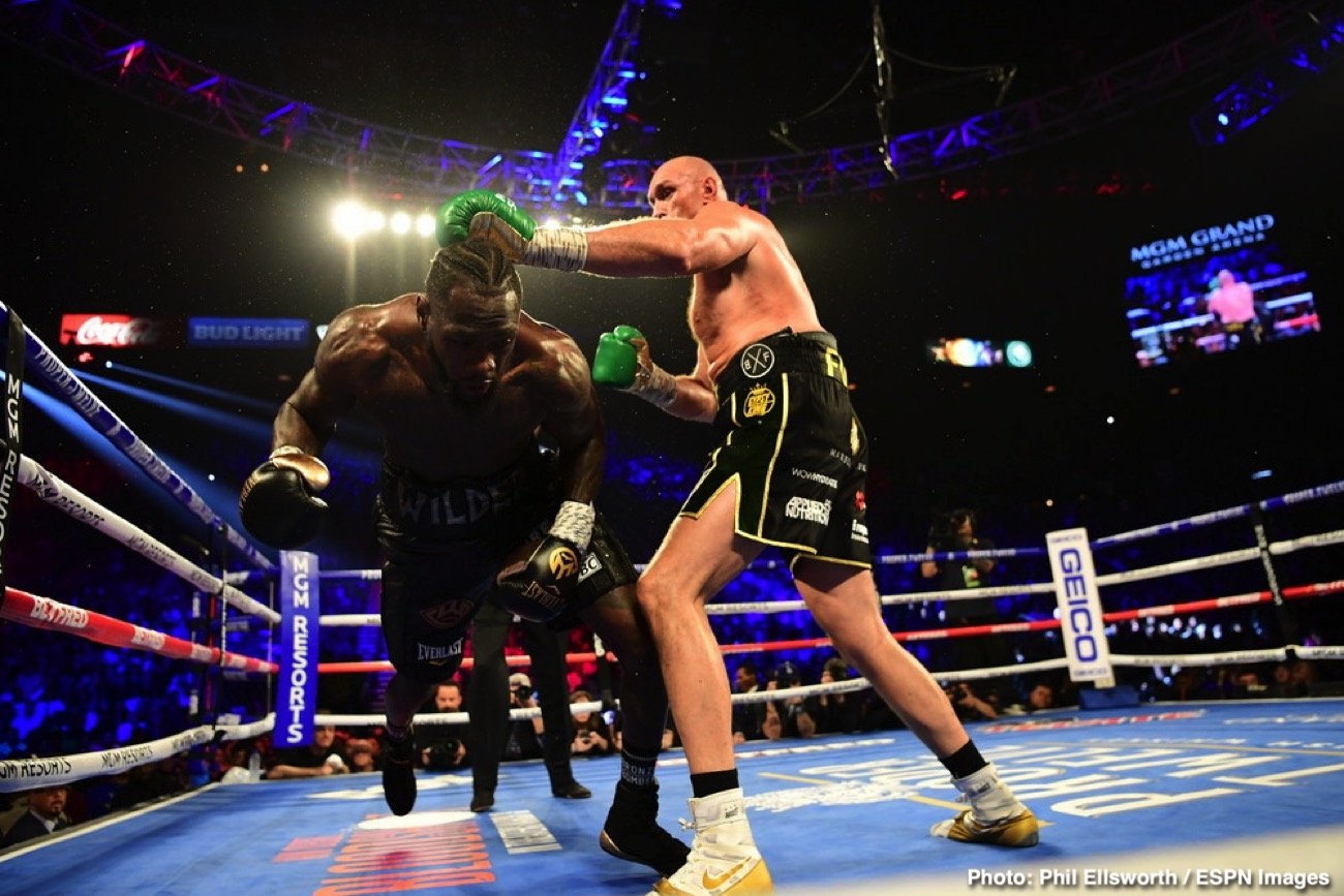 HLV của Deontay Wilder, ông Jay Deas không phải là người tung khăn xin hàng