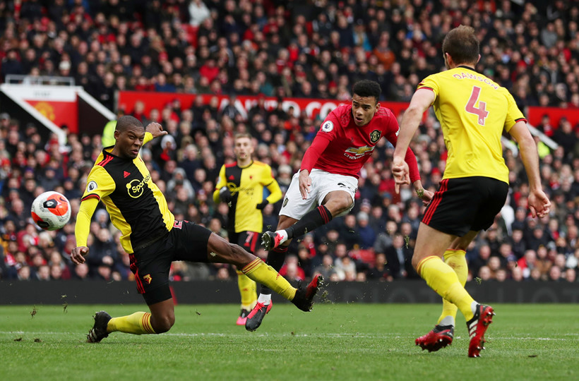 Thắng tưng bừng tại Old Trafford, MU áp sát tốp 4